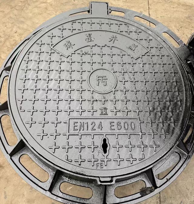 覃塘球墨铸铁五防井盖展示